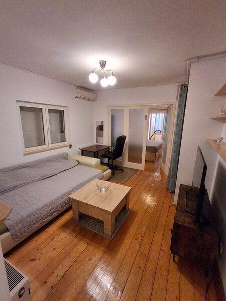 Victoriei ultracentral